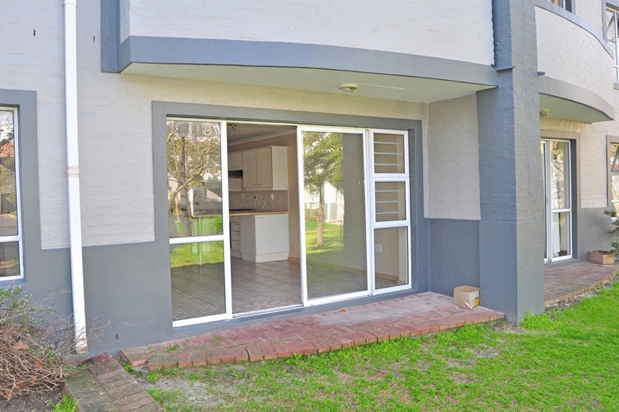 To Let 2 Bedroom Property for Rent in Pinelands Western Cape
